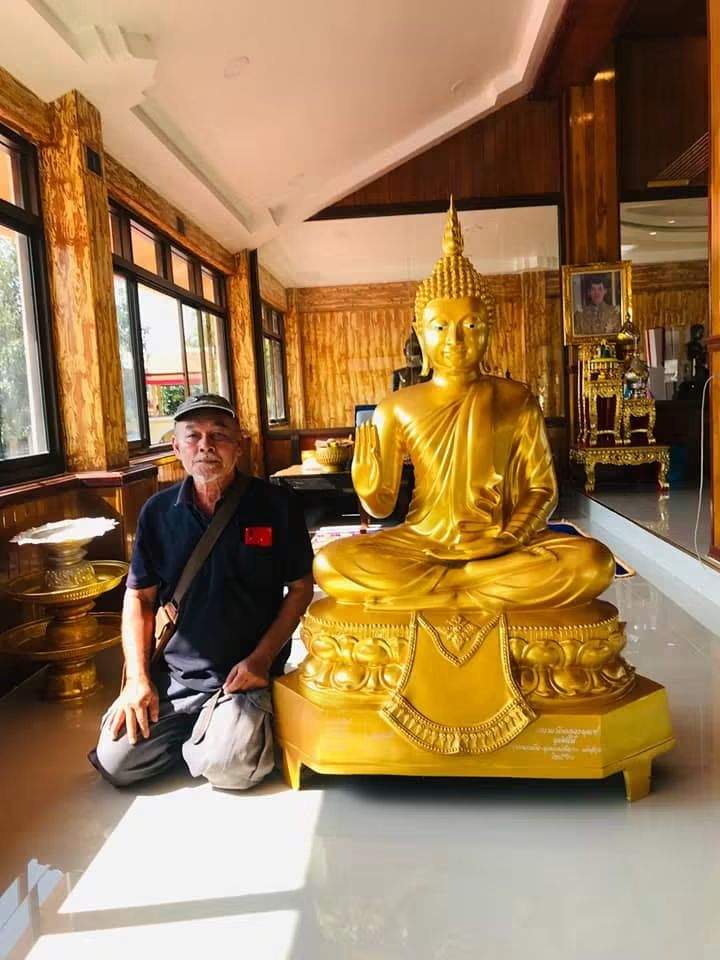 ส่งมอบพระพุทธรูปให้ลูกค้า