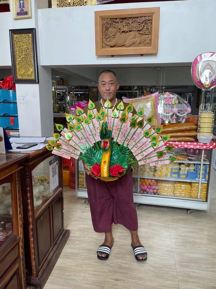พิธีทำบุญร่วมกับลูกค้า